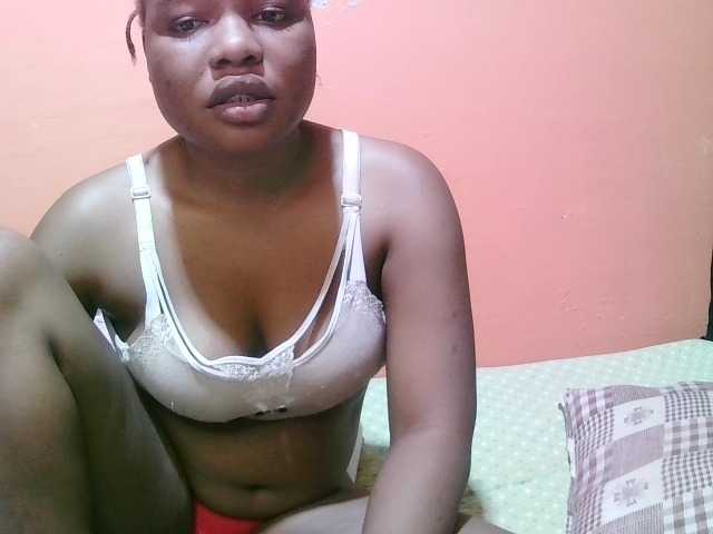 miss-midnight live cam on BongaCams