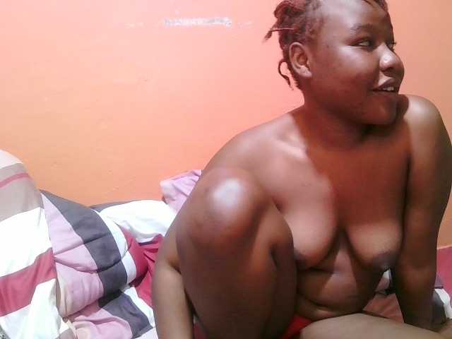 miss-midnight live cam on BongaCams