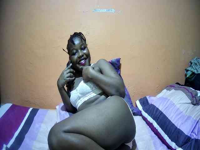 miss-midnight webcam