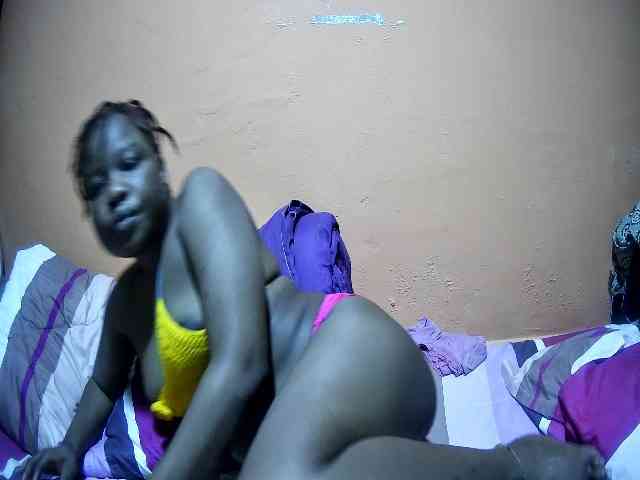 miss-midnight webcam