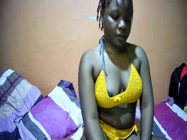 miss-midnight webcam