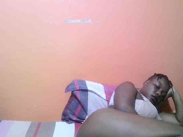 miss-midnight webcam
