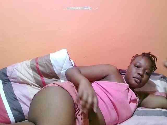 miss-midnight webcam