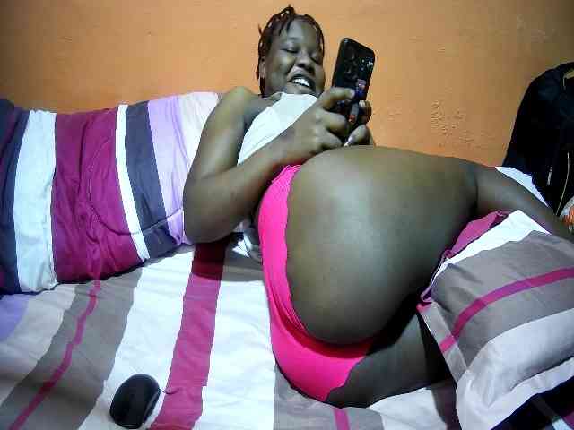 miss-midnight webcam