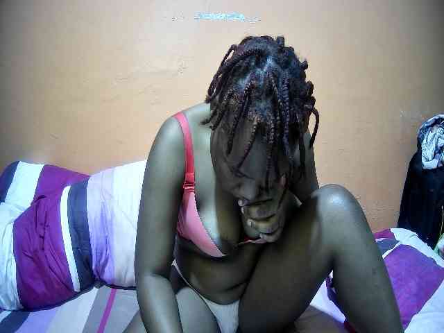 miss-midnight webcam