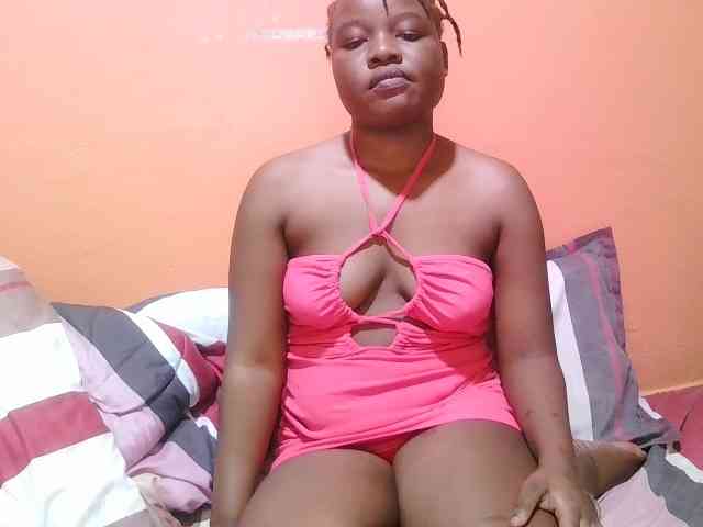 miss-midnight Live Webcam on BongaCams