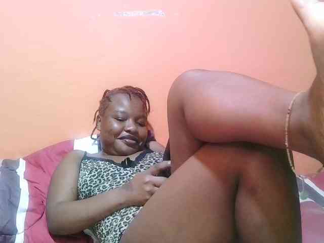 miss-midnight webcam