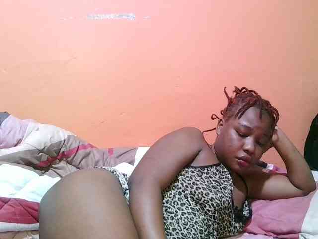 miss-midnight webcam