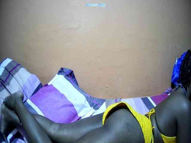 miss-midnight webcam