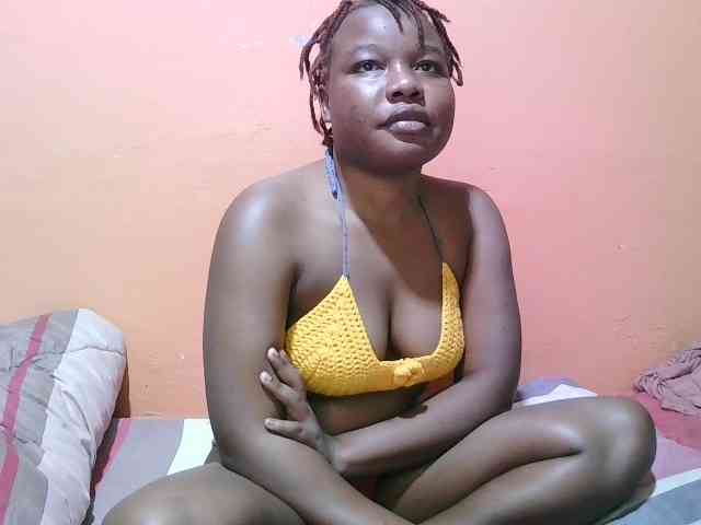 miss-midnight webcam
