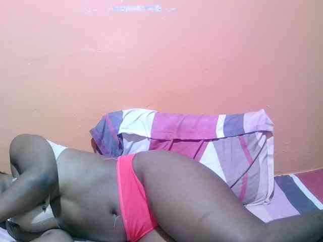 miss-midnight webcam