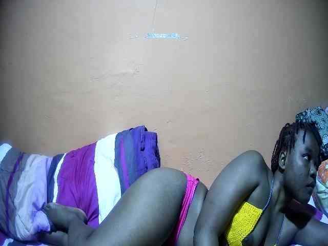 miss-midnight webcam