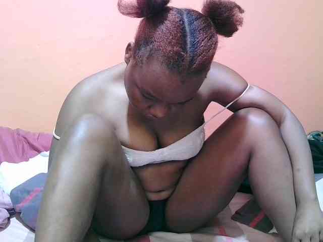 miss-midnight webcam