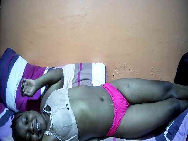 miss-midnight webcam
