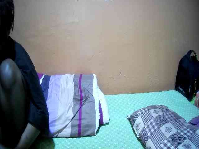 miss-midnight webcam