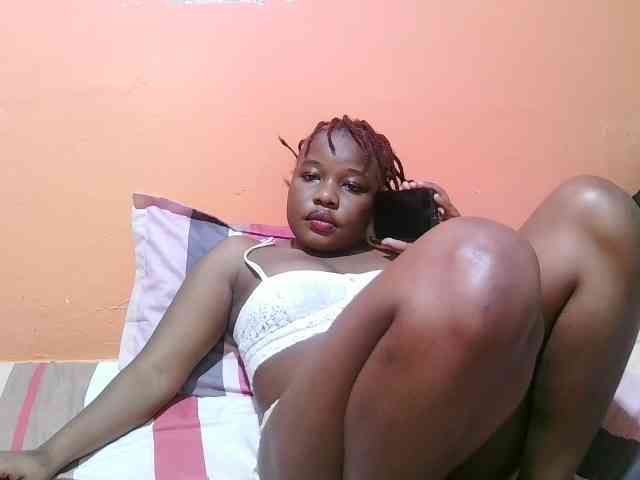 miss-midnight webcam