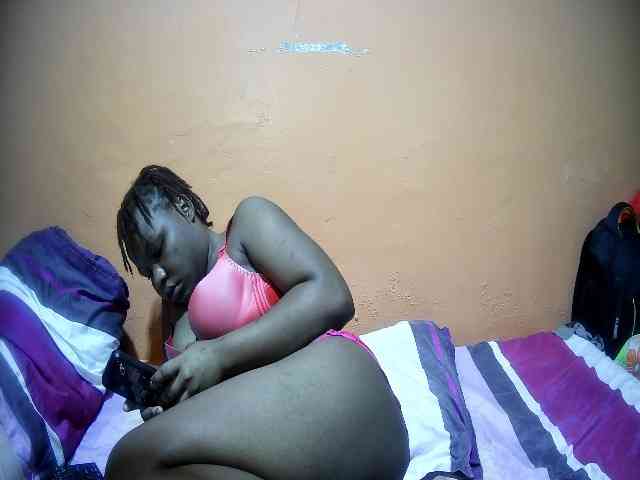 miss-midnight webcam