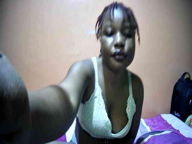 miss-midnight webcam
