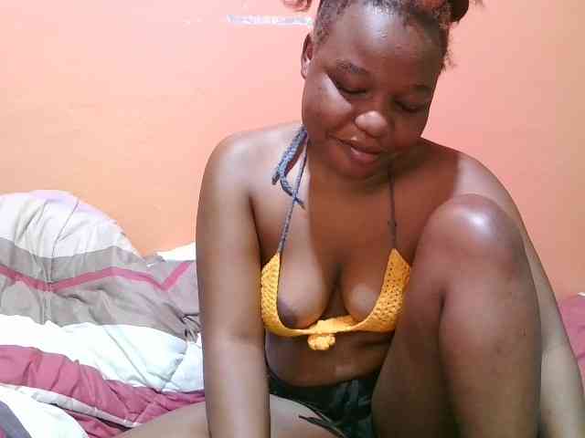 miss-midnight webcam