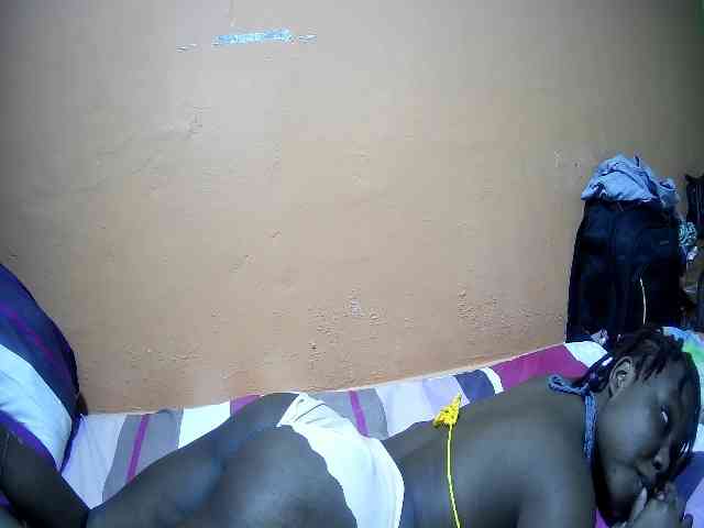 miss-midnight webcam