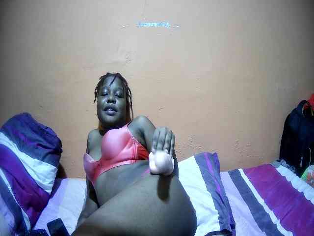 miss-midnight webcam