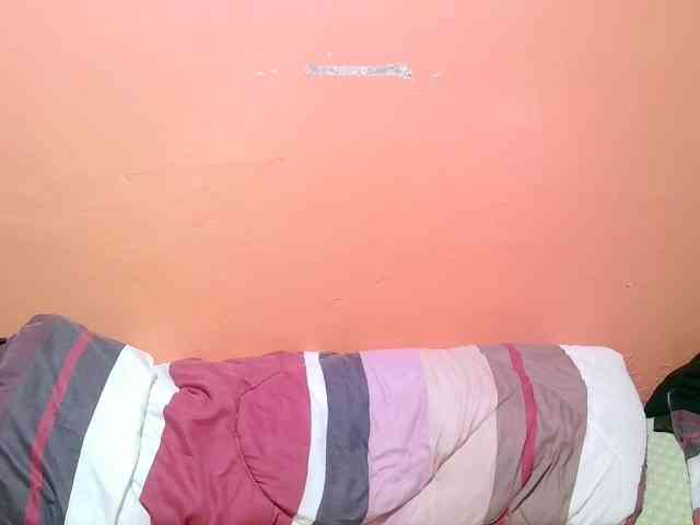 miss-midnight webcam