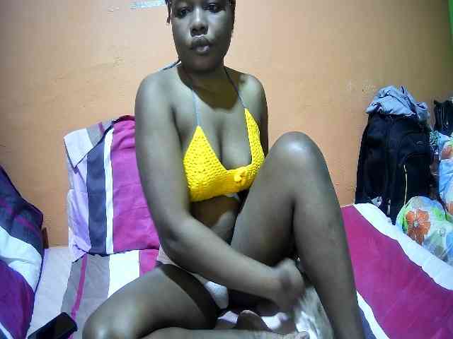 miss-midnight webcam