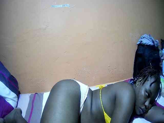 miss-midnight webcam