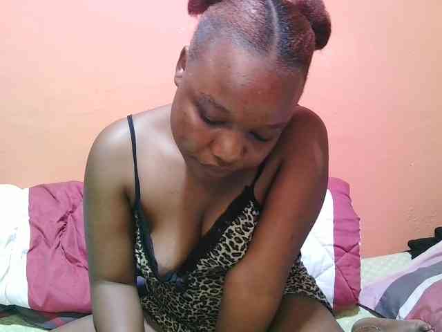 miss-midnight webcam
