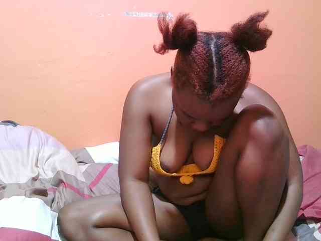 miss-midnight webcam