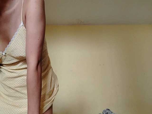 Mindy-Miaw live cam on BongaCams
