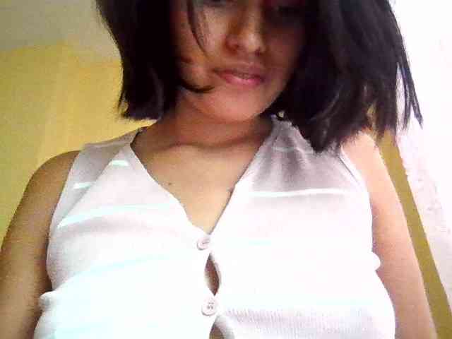 MindyMiaww webcam