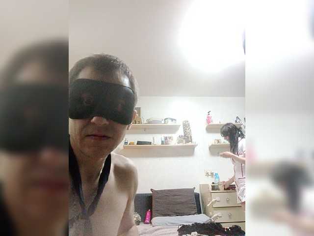 Leo1Kleo2 live webcam show