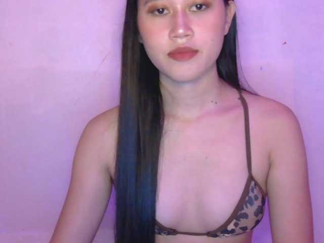 Twilights22 live cam on BongaCams