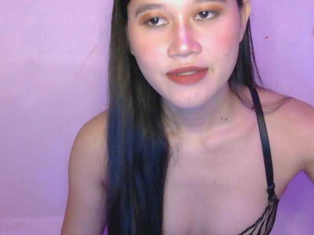 Twilights22 live cam on BongaCams