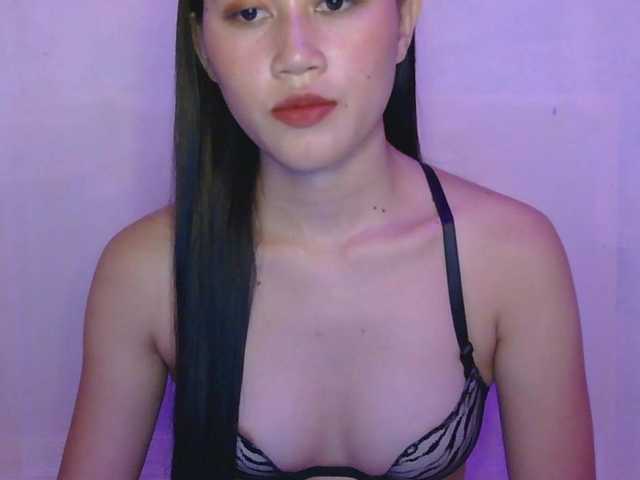 Twilights22 live cam on BongaCams