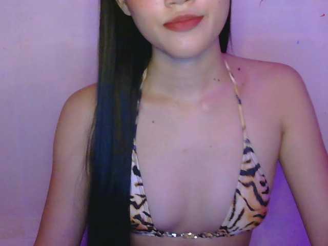 Twilights22 live cam on BongaCams