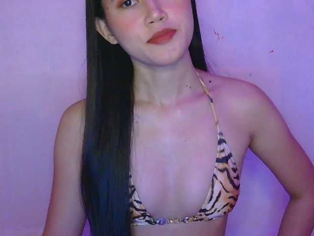 Twilights22 live cam on BongaCams