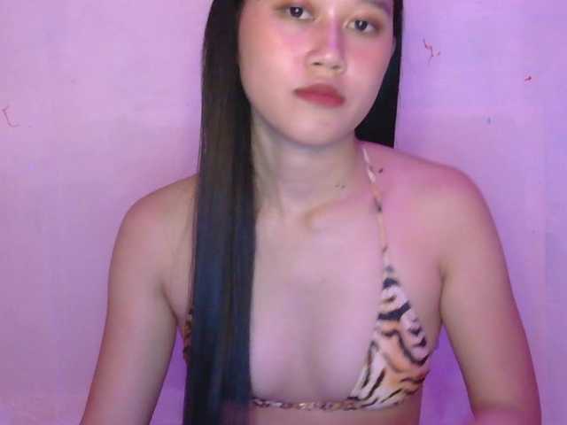 Twilights22 live cam on BongaCams