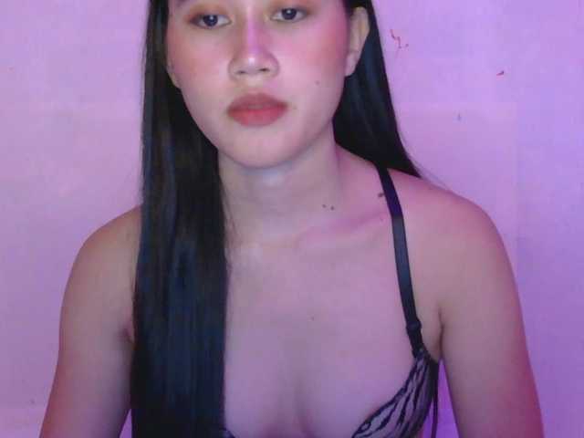 Twilights22 live cam on BongaCams
