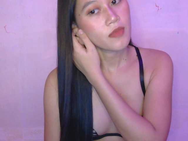 Twilights22 live cam on BongaCams
