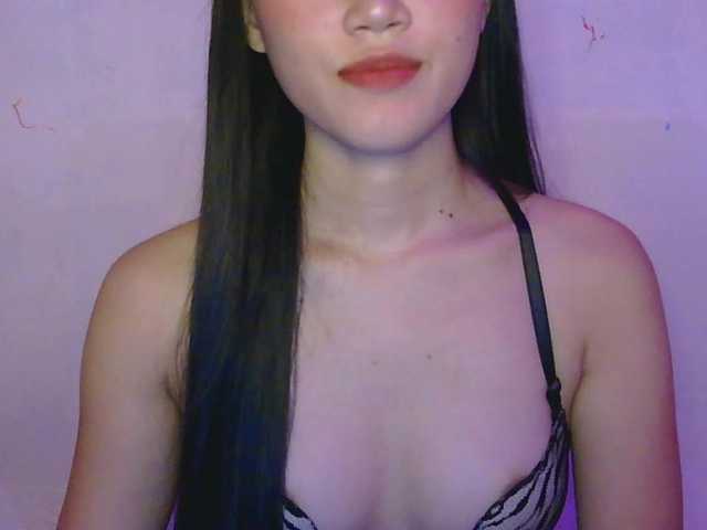 Twilights22 live cam on BongaCams