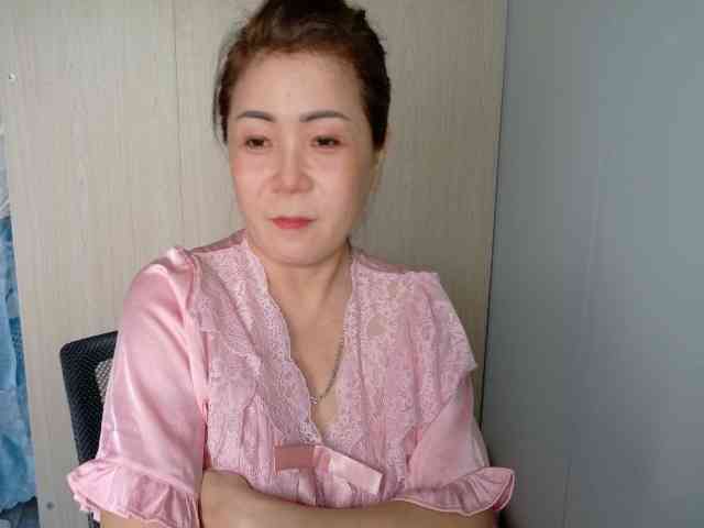 Tusexy69 webcam