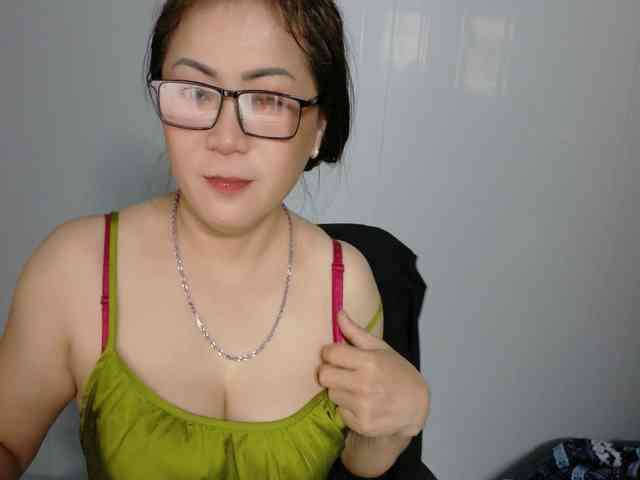 Tusexy69 webcam