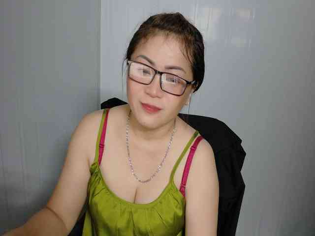 Tusexy69 webcam