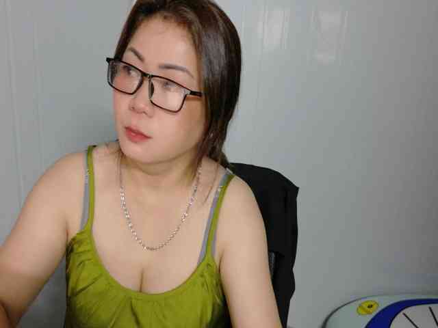 Tusexy69 webcam