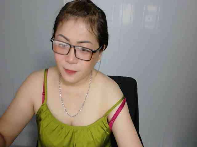 Tusexy69 webcam