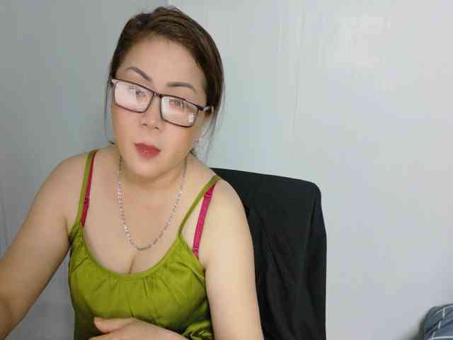 Tusexy69 webcam