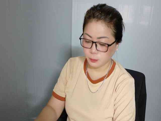 Tusexy69 webcam