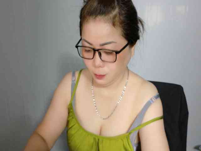 Tusexy69 webcam